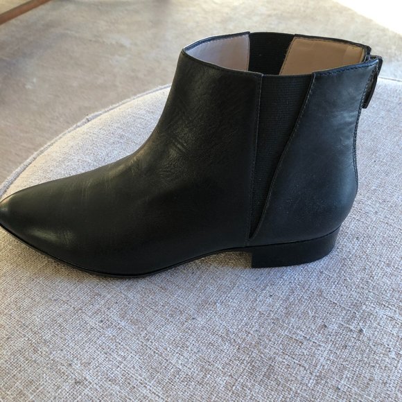 Nine West Black Leather Ankle Boot NWT - Picture 2 of 8